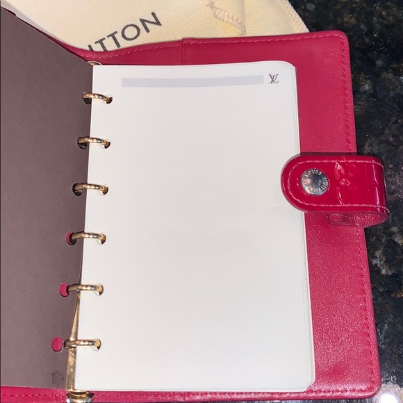 Louis Vuitton Vernis Agenda PM - Picture 13 of 16